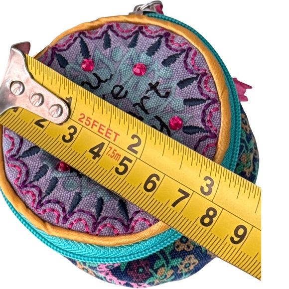 Natural Life Embroidered Jewelry Case - Picture 5 of 9